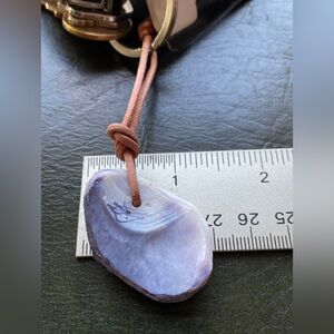 Quahog shell keychain wampum